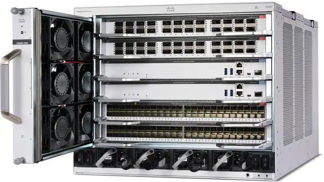 Cisco Catalyst C9606R